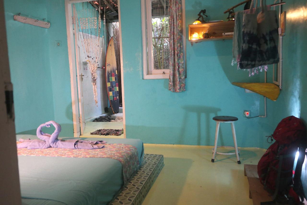 Abrakadabra! Artbnb Yogyakarta Exterior photo