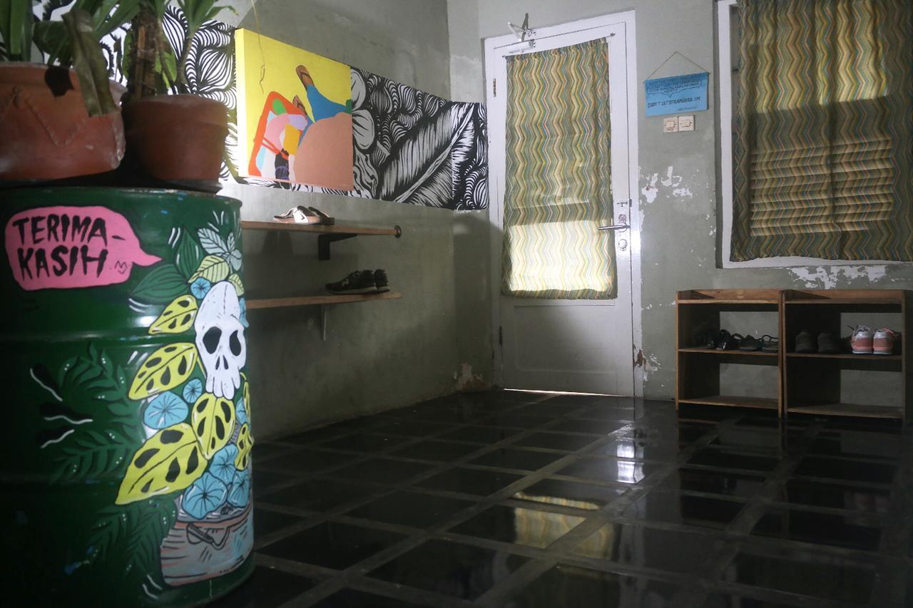 Abrakadabra! Artbnb Yogyakarta Exterior photo