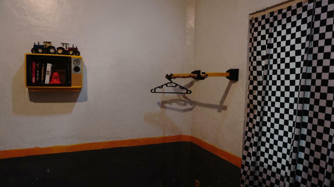 Abrakadabra! Artbnb Yogyakarta Exterior photo